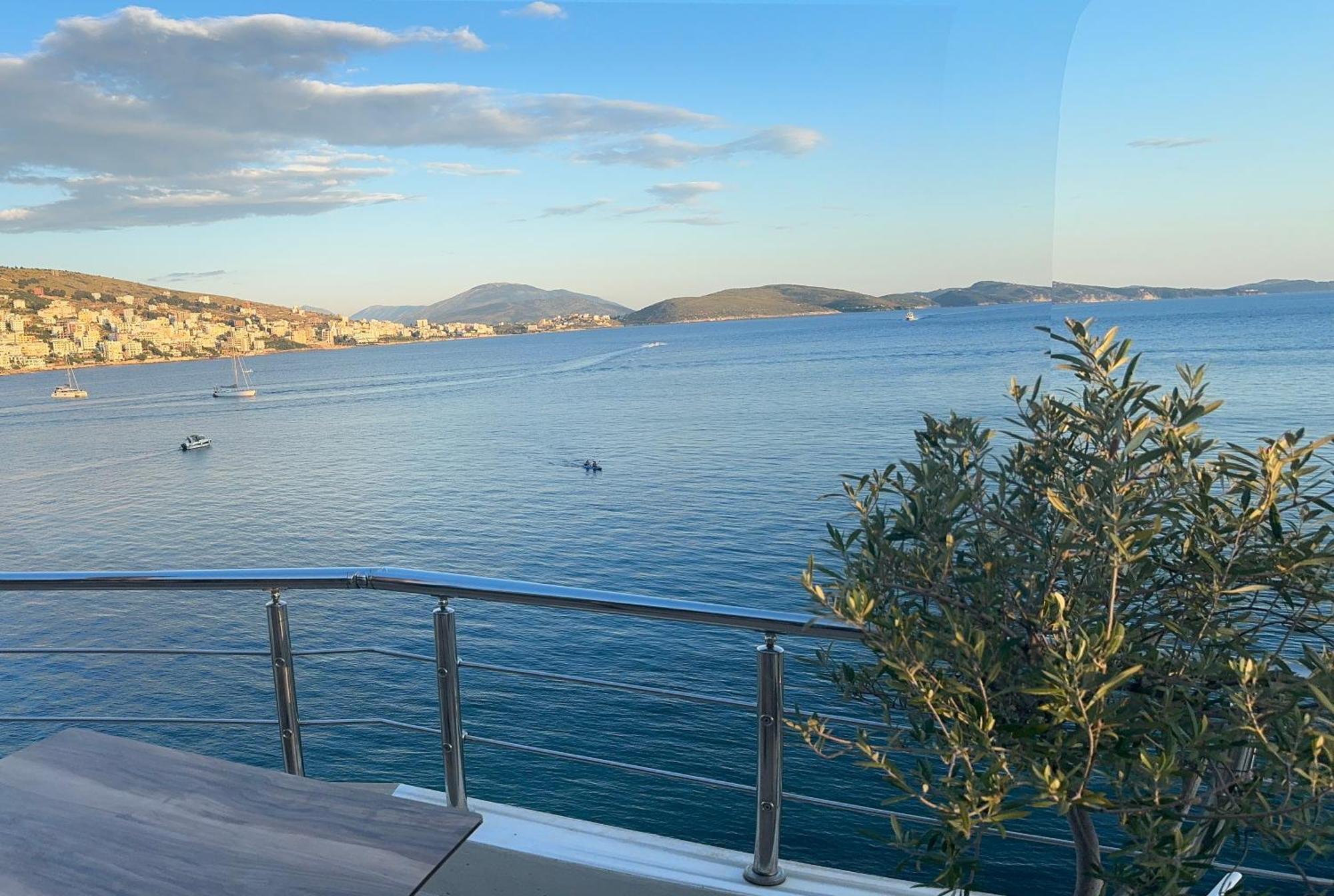 Hotel Royal Saranda Zewnętrze zdjęcie